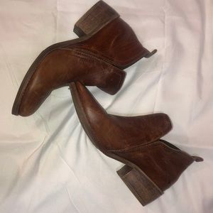 wilder women’s leather booties